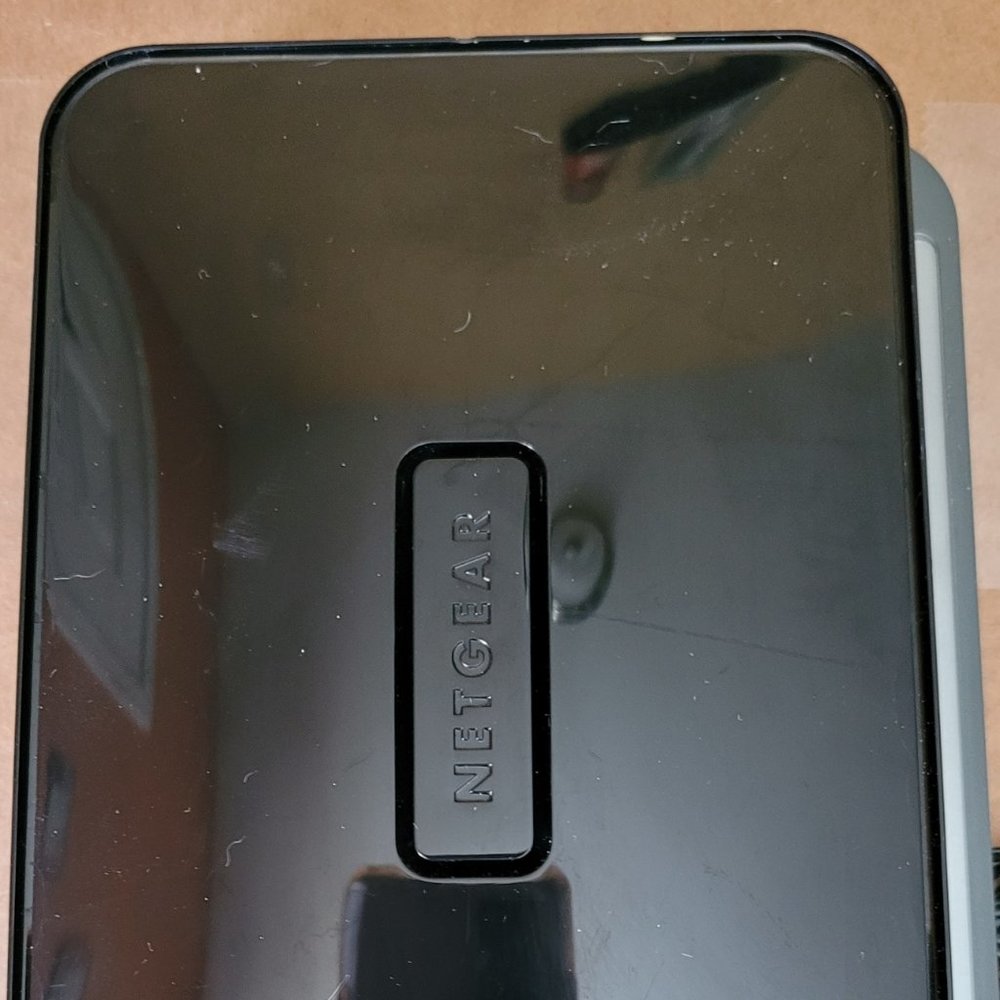 Netgear N300 WiFi Router - Picture 3 of 5